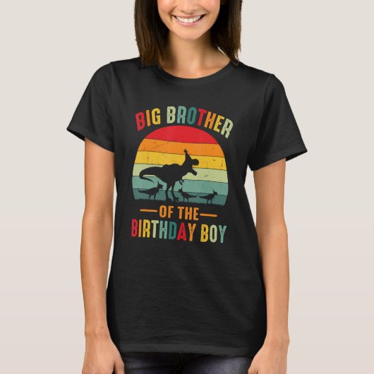 Big Brother van de Verjaardagsjongen Dinosaurus Vi T-shirt (Voorkant)