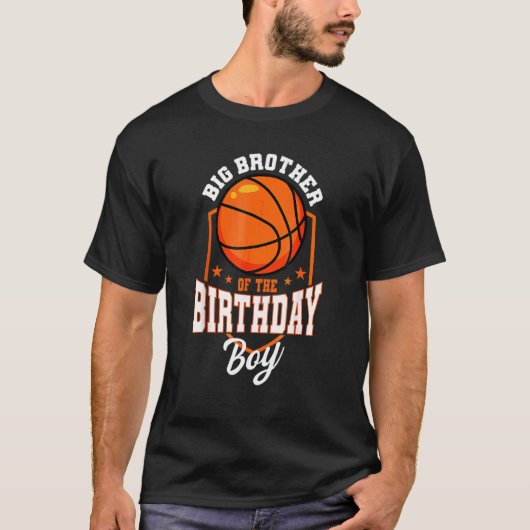 Big Brother van het Birthday Boy Basketball Theme T-shirt (Voorkant)