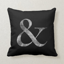 Big Caslon Medium White Letterpress Grain Kussen