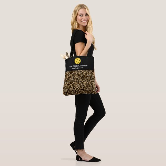 Big Cat Animal Print Aangepaste Pickleball Paddle Tote Bag (Op model)