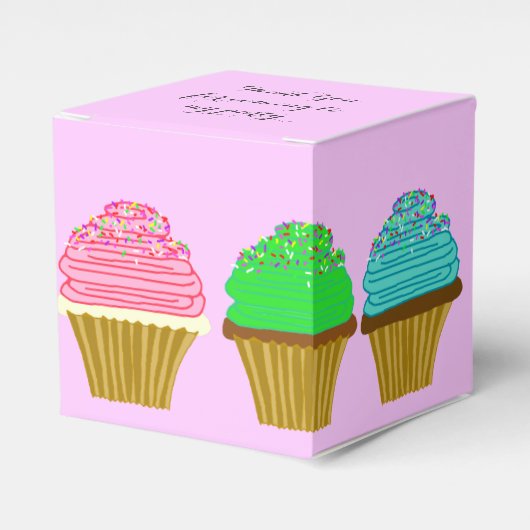 Big Cupcakes Girls Birthday Party Gift Box Bedankdoosjes (Voorkant Zijde)