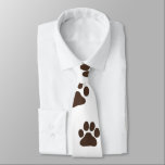 Big Dog schildert Stropdas van het Hondenliefhebbe<br><div class="desc">Deze hondenpoot drukt stropdas af en maakt een leuk cadeau voor hondenvaders! Groot bruine poot drukt wit af. Maakt een leuk nieuwigheidsgeschenk voor Vaderdag of gewoon voor plezier voor hondenliefhebbers.</div>