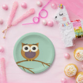 Big Eyed Owl on Branch met Full Moon Papieren Bordje (Feest)