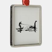Big Foot en Nessie Metalen Ornament (Rechts)