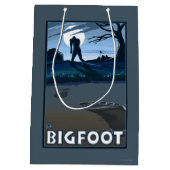 Big Foot loopt door Golf Course Medium Cadeauzakje (Achterkant)