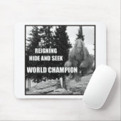 Big Foot, Sasquatch Verberg en zoek design Muismat (Met muis)