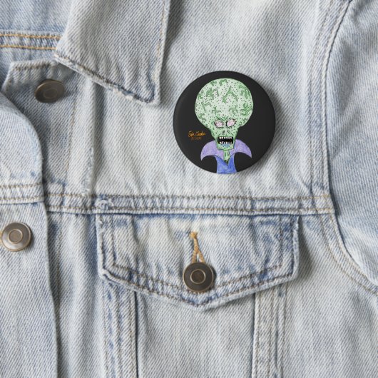 Big head alien sci-fi cartoon ronde button 5,7 cm (In situ)