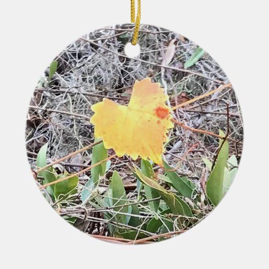 Big Heart Leaf met Red Dot gepersonaliseerde versi Keramisch Ornament (Voorkant)