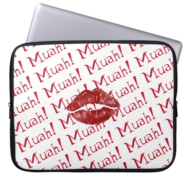 Big Kiss Red Lips Muah Laptop Sleeve (Voorkant)