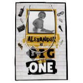 Big ONE Retro 90's Hip Hop 1e Verjaardag Foto Medium Cadeauzakje (Voorkant)