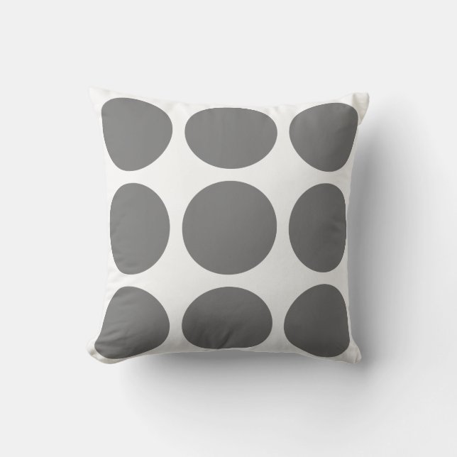 Big Polka Dots Pillow Kussen (Voorkant)