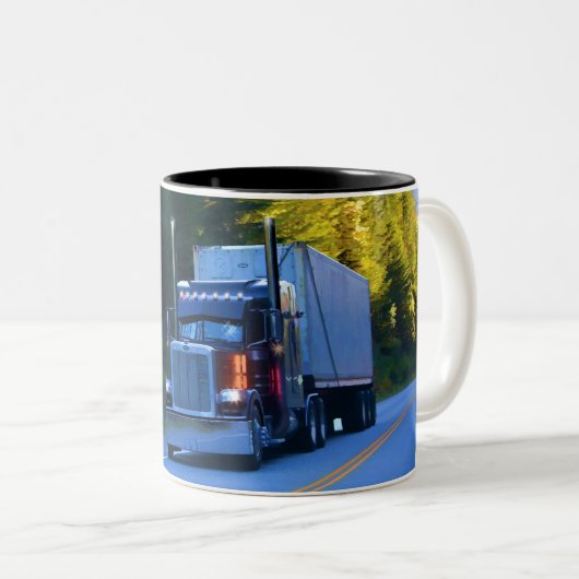 Big Rig Cargo Truck Coffee Mok (Voorkant rechts)