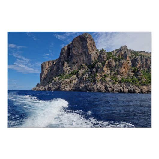 Big rock in the sea perfect poster (Voorkant)