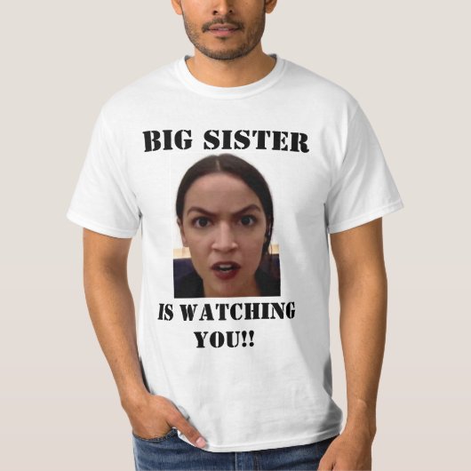 Big Sister kijkt naar je T-shirt (Voorkant)