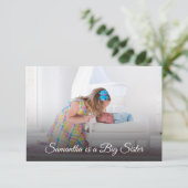 Big Sister New Baby Photo Birth Announding Kaart (Staand voorkant)