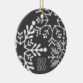 Big SNOWFLAKS-naam en kerstdag Keramisch Ornament (Rechts)