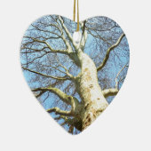 Big Sunny Tree Branches in Heavenly Blue Sky Keramisch Ornament (Rechts)