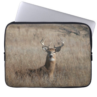 Big Trophy Buck Deer Camo 13-inch laptophoes Laptop Sleeve
