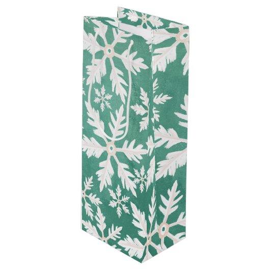 Big White Snowflakes Falling Green Background Wijn Cadeautas (Voorkant Gekanteld)