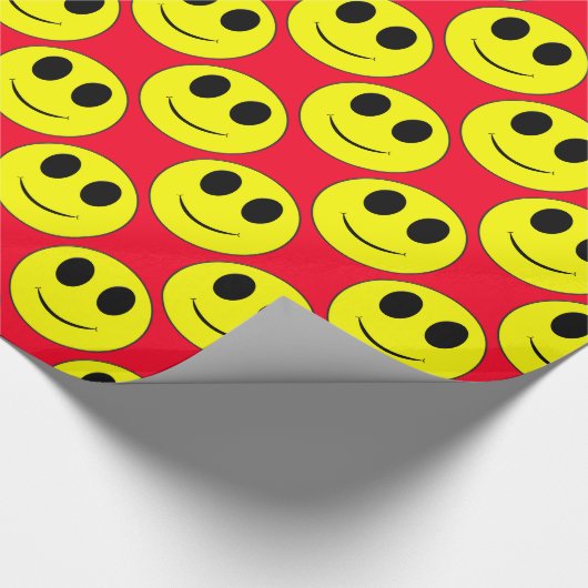 Big Yellow Happy Face Allover Cadeaupapier (Hoek)