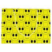 Big Yellow Happy Face Allover Large Cadeautasje (Achterkant)
