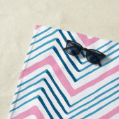 Big Zag Chevron in Pink and Aqua Strandlaken (In situ)