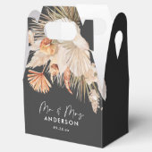 Bigende elegante natuurlijke botanische pamapgras bedankdoosjes (Geopend)