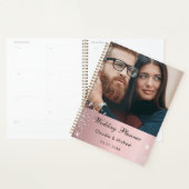 Bigende foto donkerroze glitter bride 2023 planner (Display)