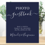 Bigende foto gastlandgenote moderne kalligrafie ma poster<br><div class="desc">Foto van het gastboek! Eenvoudige maar elegante kalligrafie, kenmerkt dit het teken van de trouwfoto gast gastenboek gastenboek in elegante kalligrafie, en breekt een foto, plaats het in het boek, en verlaat een bericht voor. Pas dit elegante trouwbord aan met je namen! COPYRIGHT © 2020 Judy Burrows, Black Dog Art...</div>
