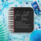 Bigende piano-toetsenbordvoetteksten papieren bordje (Feest)