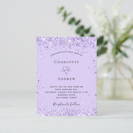 Bigende violet lavender glitter script uitnodiging briefkaart (Staand voorkant)