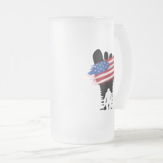 Bigfoot 4 juli.b matglas bierpul (Voorkant rechts)