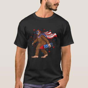 Bigfoot 4 juli vuurwerk Verenigde Staten Vlag Mann T-shirt