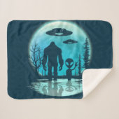Bigfoot Alien UFO Disclosure Conspiracy Gift Sherpa Deken (Voorkant (horizontaal))