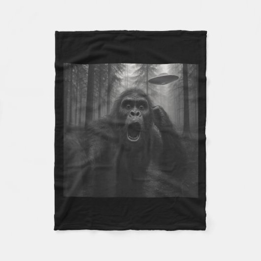 Bigfoot Alien Ufo Selfie Grappige Sasquatch Meme M Fleece Deken (Voorkant)