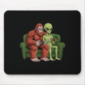 Bigfoot Alien Video Games Gaming Sasquatch Ufo Men Muismat (Voorkant)