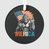 Bigfoot Amerika Rock Amerikaanse Vlag Ornament (achterkant)
