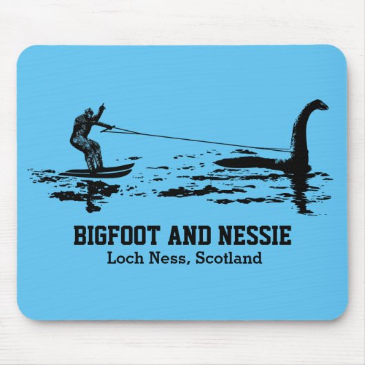 Bigfoot and Nessie Loch Ness Personalized Text Muismat (Voorkant)