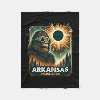 Bigfoot Arkansas Totale Zonsverduistering 2024 Dra Fleece Deken