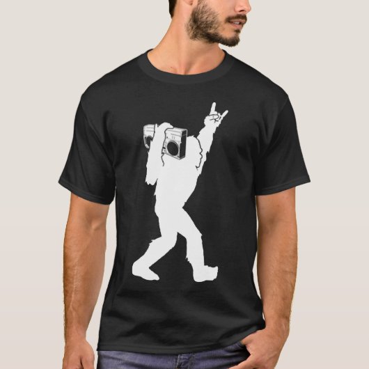Bigfoot Boombox Rock en Roll I Geloof Sasquatch T-shirt (Voorkant)