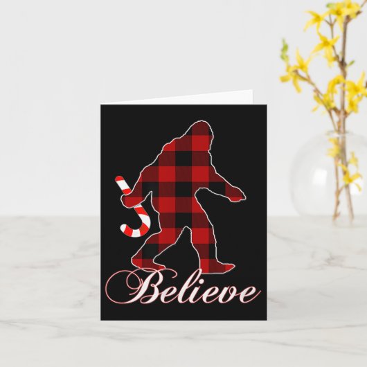 Bigfoot Buffalo Plaid Believe Candy Cane Christmas Kaart (Gele Bloem)