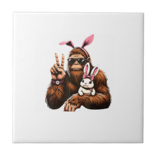 Bigfoot Bunny Grappig Pasen Sasquatch T-shirt Tegeltje