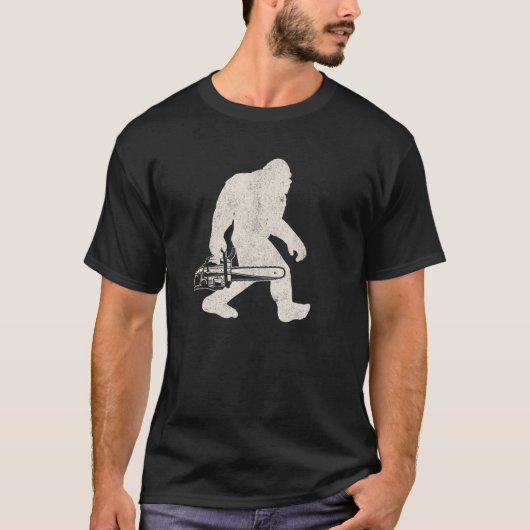 Bigfoot Carrier Chainzaag Lumberjack Sasquatch Log T-shirt (Voorkant)