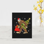 Bigfoot Carrier met kerstboom Sasquatch Believer Kaart (Gele Bloem)