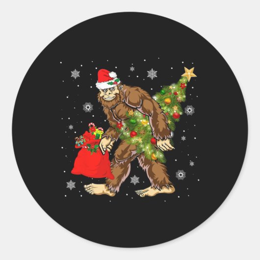 Bigfoot Carrier met kerstboom Sasquatch Believer Ronde Sticker (Voorkant)