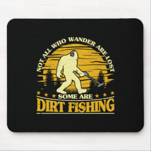 Bigfoot Dirt Vist Metal Detecting Funny Metal D Muismat