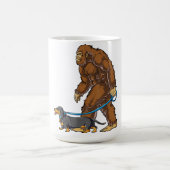 Bigfoot Dog Walk Dachshund T Sasquatch Kinder Mann Magische Mok (Midden)