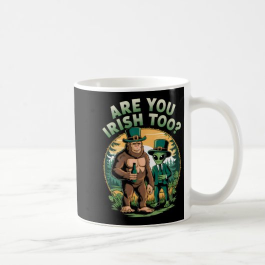 Bigfoot en Alien Drinken Bier Grappige St. Patrick Koffiemok (Rechts)