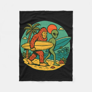 Bigfoot en Alien surfen Vintage strand kunst surfe Fleece Deken