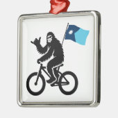 Bigfoot Fietsen Minnesota Vlag Metalen Ornament (Links)
